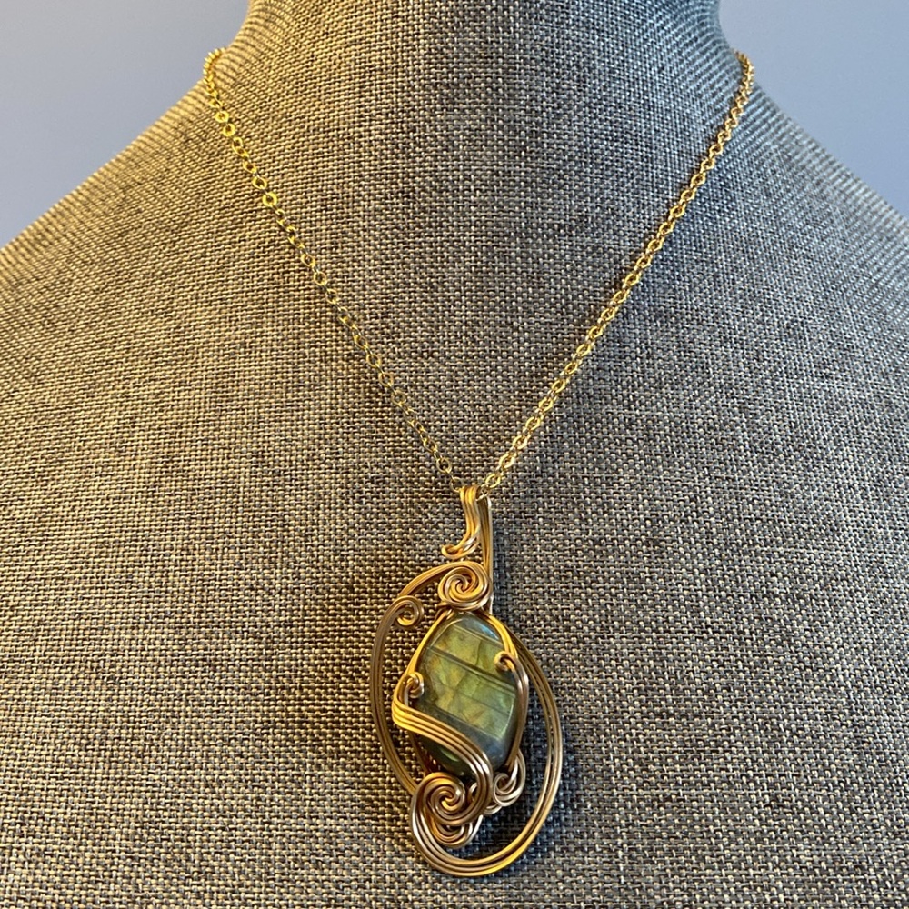 Vintage Large Labradorite Pendant Necklace